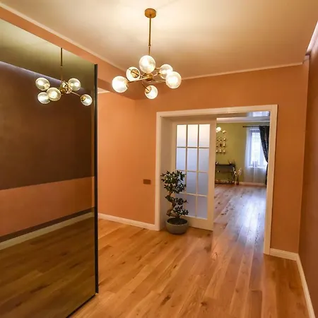 Apartment Stayplay Center Theater Brasov